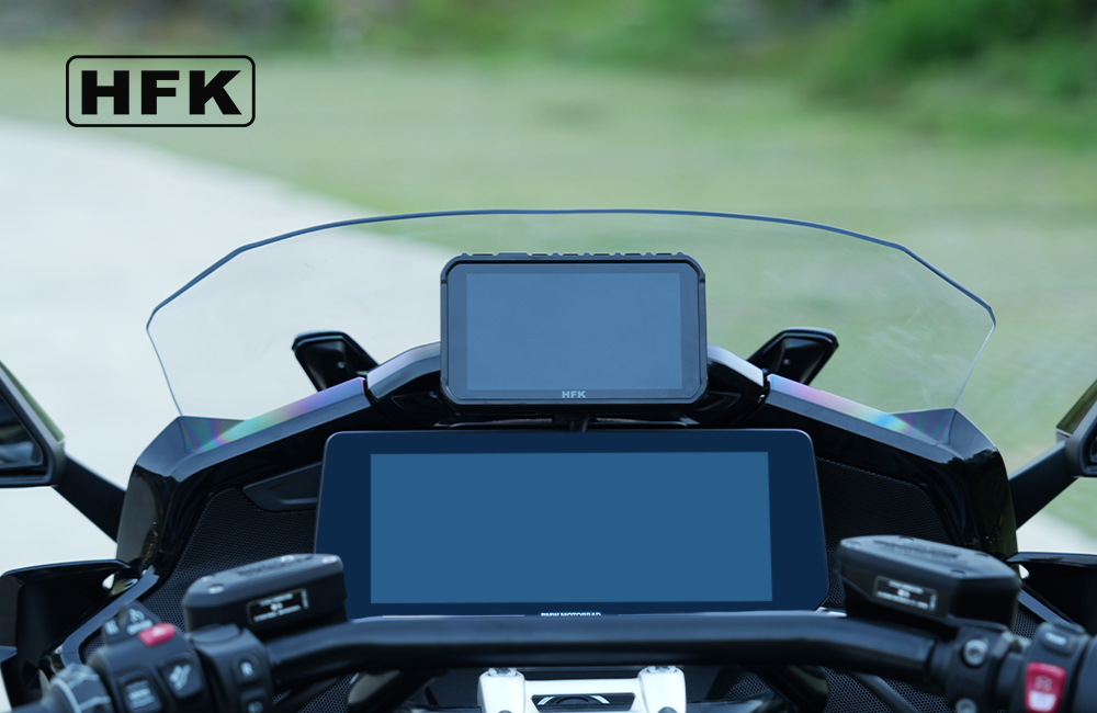 Thinking About Installing a Motorcycle CarPlay but Not Sure How to Choose? A Technical Comparison Guide with Real Specifications